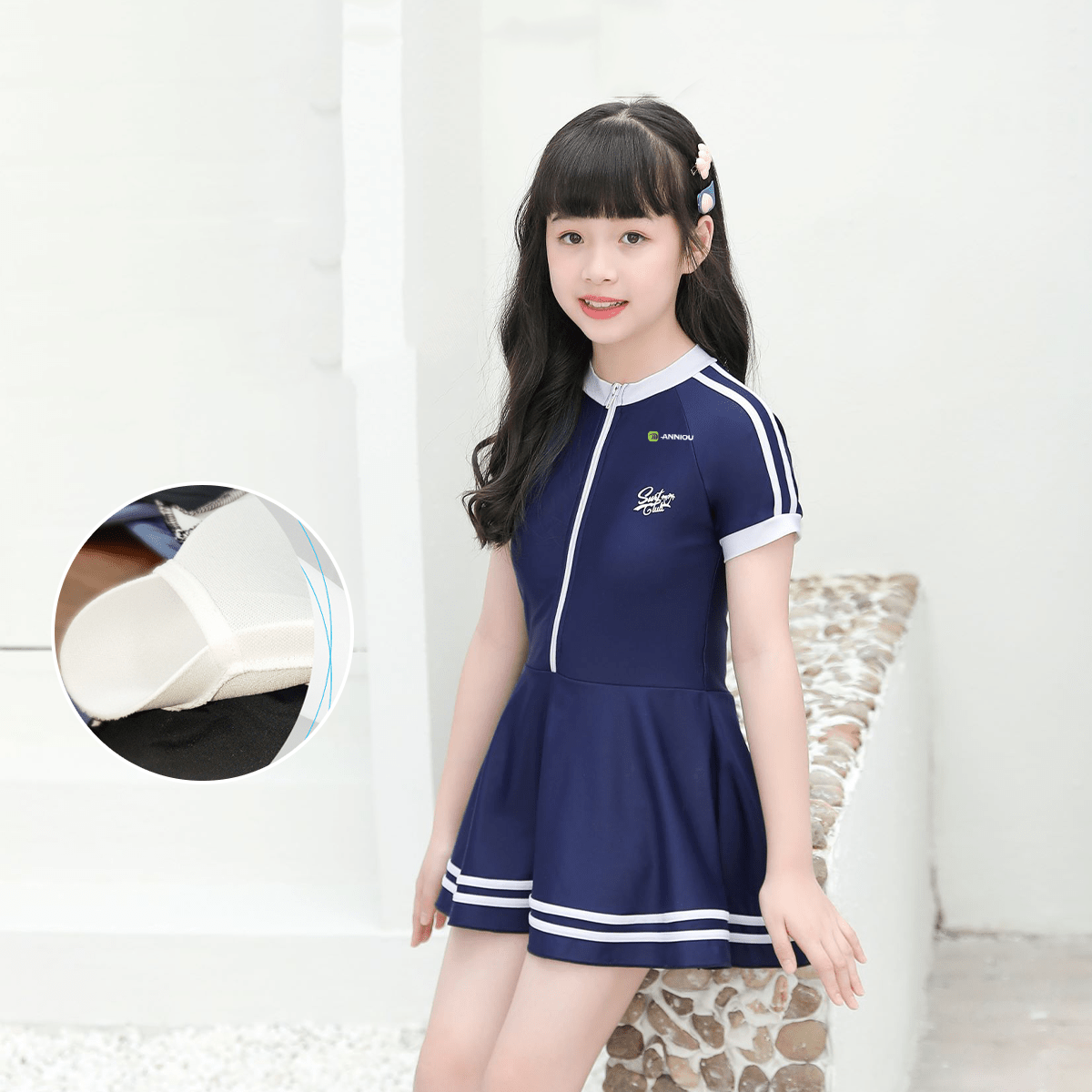 Girls Short Sleeved Zippered One - piece Swimsuit - Sun Protection Clothing