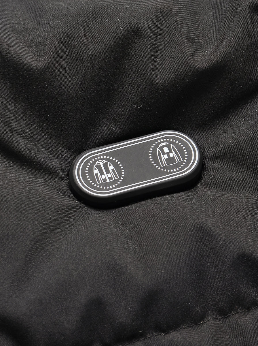 Dual Switch details of #black Mid Length Heated Quilted Jacket