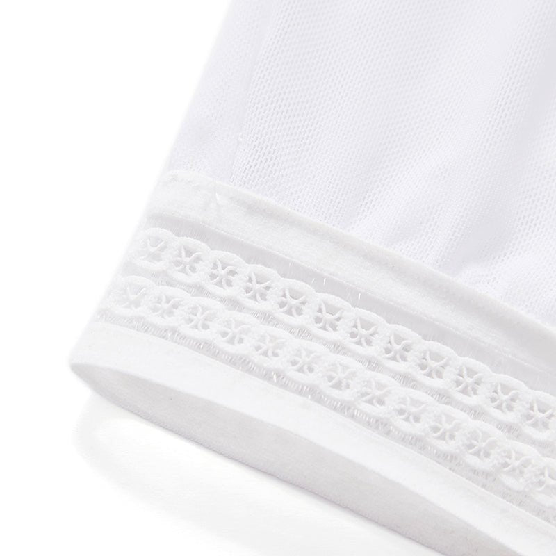 exquisite lace trimmed elastic hem