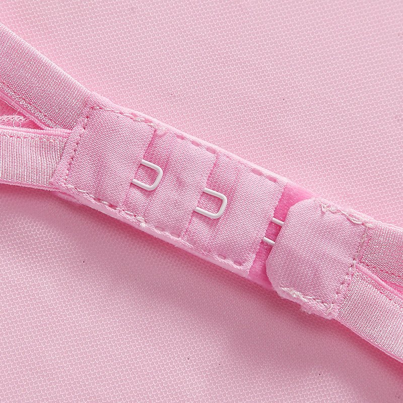 Adjustable Chest Buckle Design